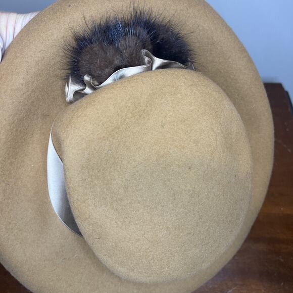 Vintage Lord & Taylor 100% Wool Made In Italy Church Hat Tan Beige main image 4